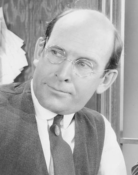 Frank M. Thomas as Police Chief Gordon H. Lane