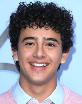 Kingston Rumi Southwick as Young Oliver