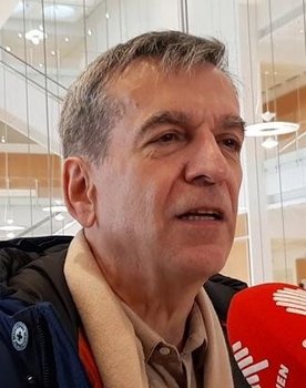 Hervé Liffran as Self