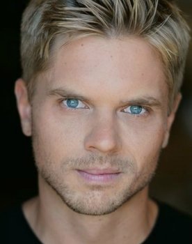 Zdenko Martin as Young Soldier