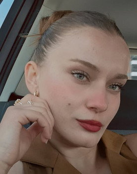 Nur Toprak as Ekim 1970