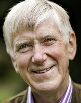 Hans Abrahamsson as Himself