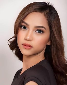 Alona Navarro