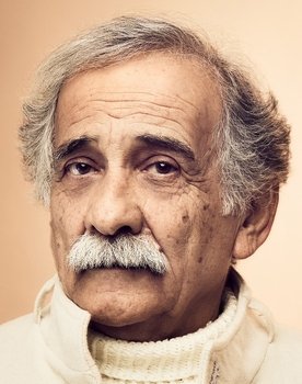 Esmaeel Mehrabi as Faramarz