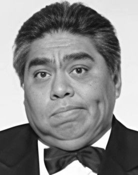 Miguel Galván as Primitivo Batalla