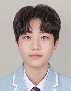 Park Ha-joon as Ji Min