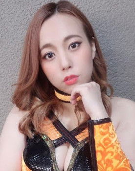 Rina Amikura as Rina Amikura