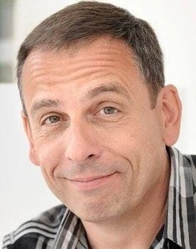 François Pirette as François Pirette