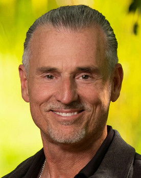 Coach Wade as Benjamin