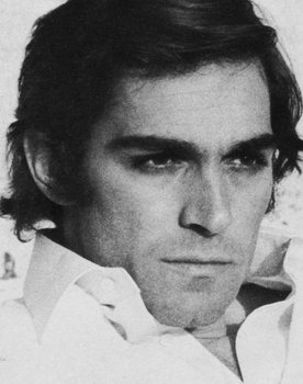 Fabio Testi as Dr. Leonardis
