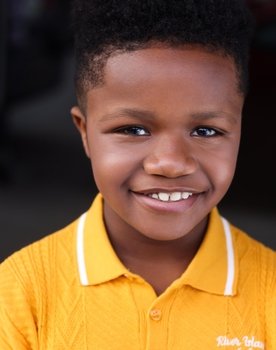 Adyan Copes as Junior