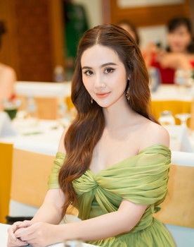 Huyền Lizzie