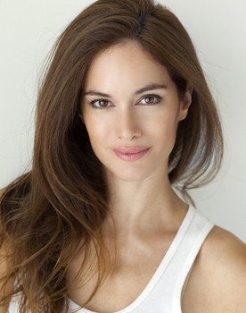 Tal Berkovich as Shoshana