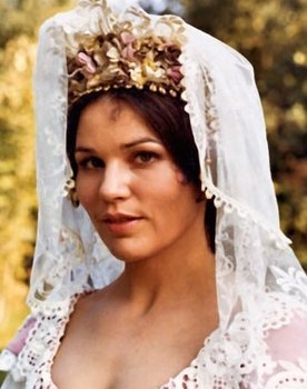 Janet Perry as Sophie