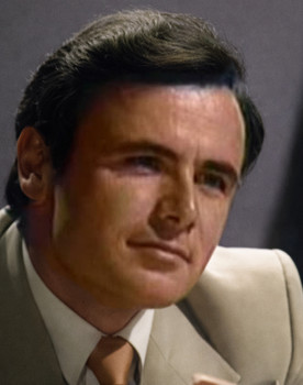 Alfred Bualoti as Vlash Zaka