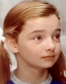 Tatyana Grishina as Tosha Pyatipal