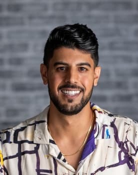 Neesh Riaz