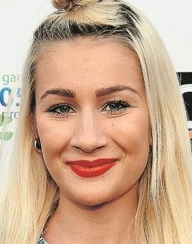 Agata Dziarmagowska as Self - Judge