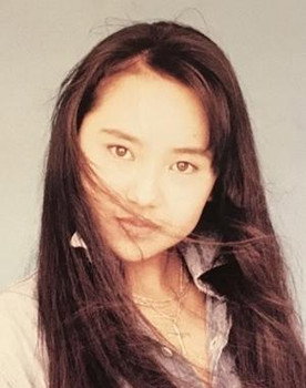 貴島サリオ as 中井 加世（カヨちゃん）〈22〉