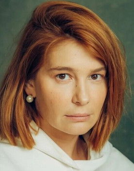 Anastasiya Palchikova as Маруся-марафетчица