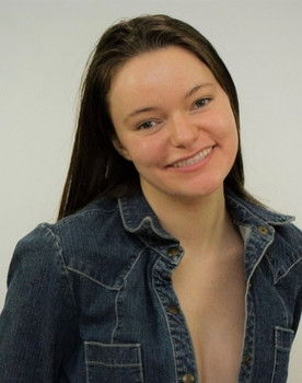 Alex Sumakis as Erica