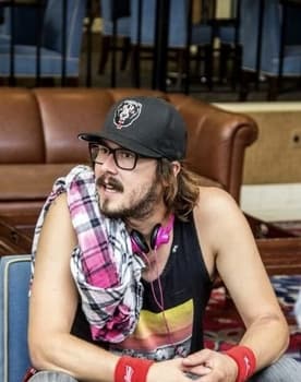 Kyle Newacheck