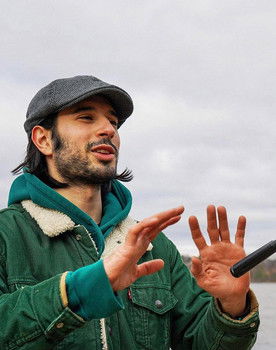 Joseph Bottaro as Business Man