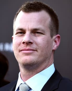 Jonathan Nolan