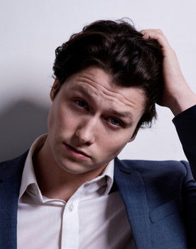 Stephen Kalyn as Vince