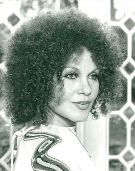 Cleo Laine as 