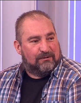 Mikica Petronijević as Mikica