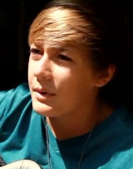 Augie DeAngelo as Justin Bieber lookalike