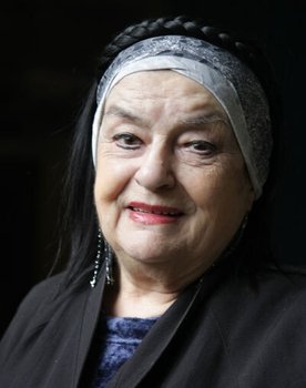 Medea Chakhava as Sopio
