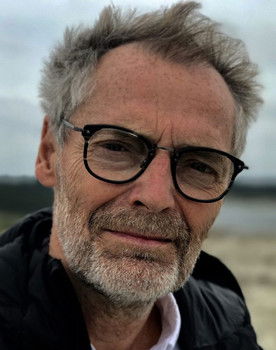 Dan Laustsen as Self - Director of Photography