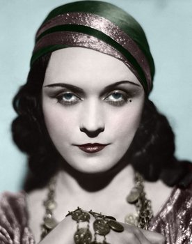 Pola Negri as 