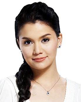 Nadine Samonte