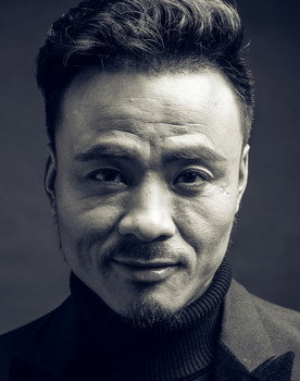 Li Xianliang as Mr. Woo