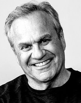 Tim Plewman as Sith (voice over)