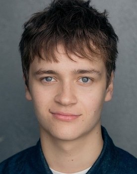 Jude Morgan-Collie as Connor Reynolds