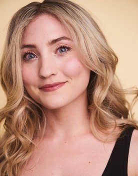 Olivia Cohen as Willow