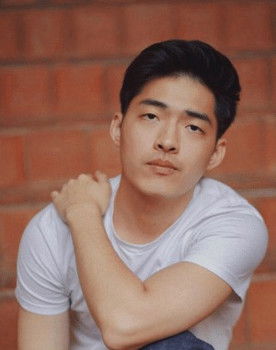 Aiden Phengsy as Keiji