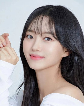 Moon Da-in as Kang Ji-soo