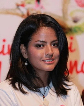 Amyra Jessica as 
