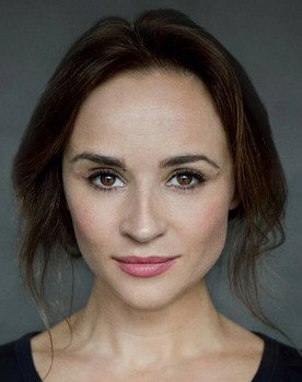 Emma Pierson as Fiona