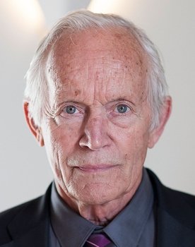 Lance Henriksen