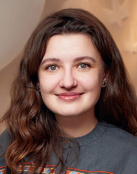 Iryna Tsilyk as Self