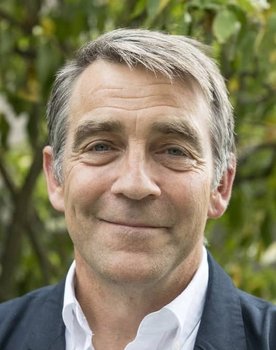 Alan Cassels as Self