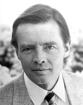 Richard Jordan as Georges Nelson