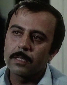 Rafik Halabi as Self - Reporter