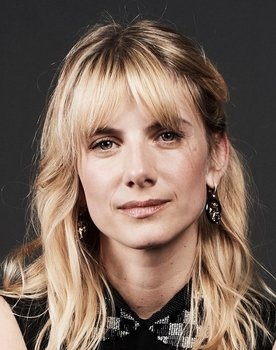 Mélanie Laurent as Anne-Marie Jacquet